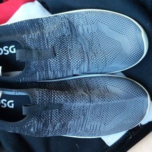 Water Shoes Men's Size 9